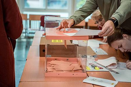 Stimmabgabe in einem Wahllokal in Madrid.